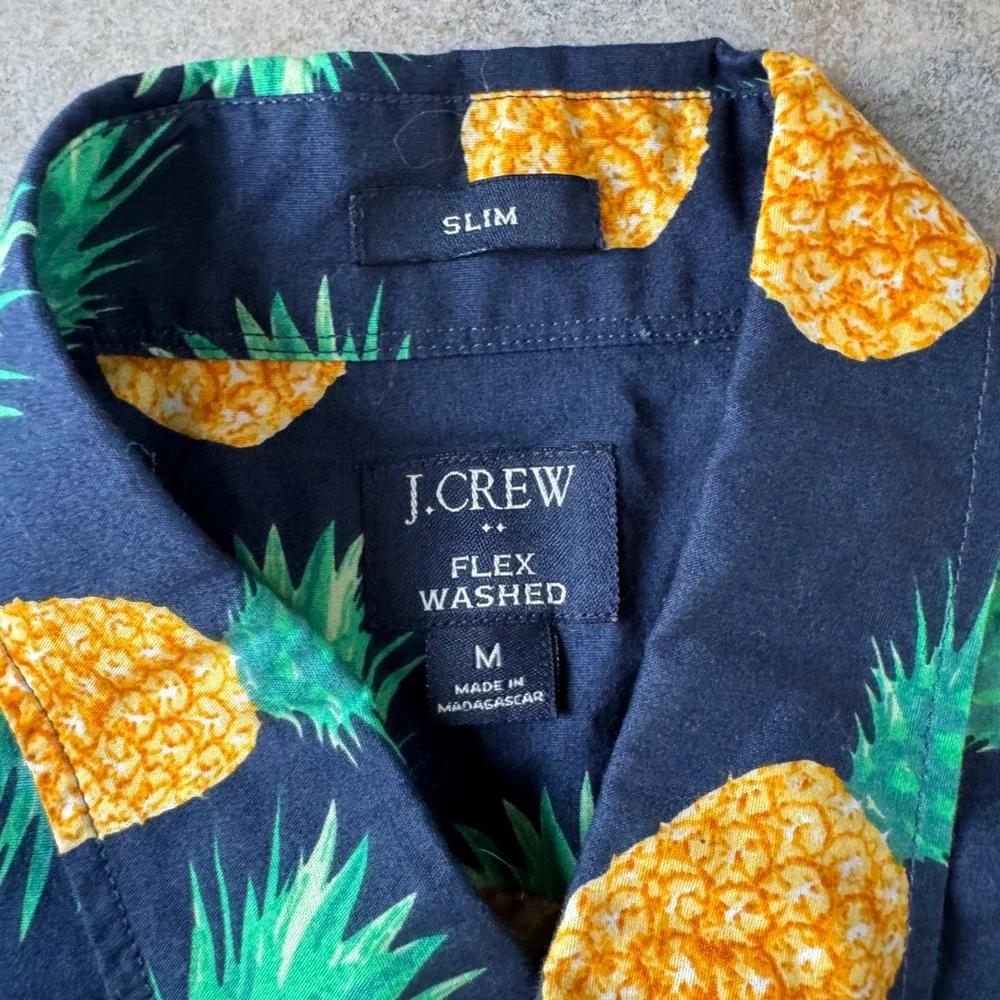 J.Crew Slim Flex Pineapple Print Short Sleeve Shirt Navy Men's‎ M Casual Summer